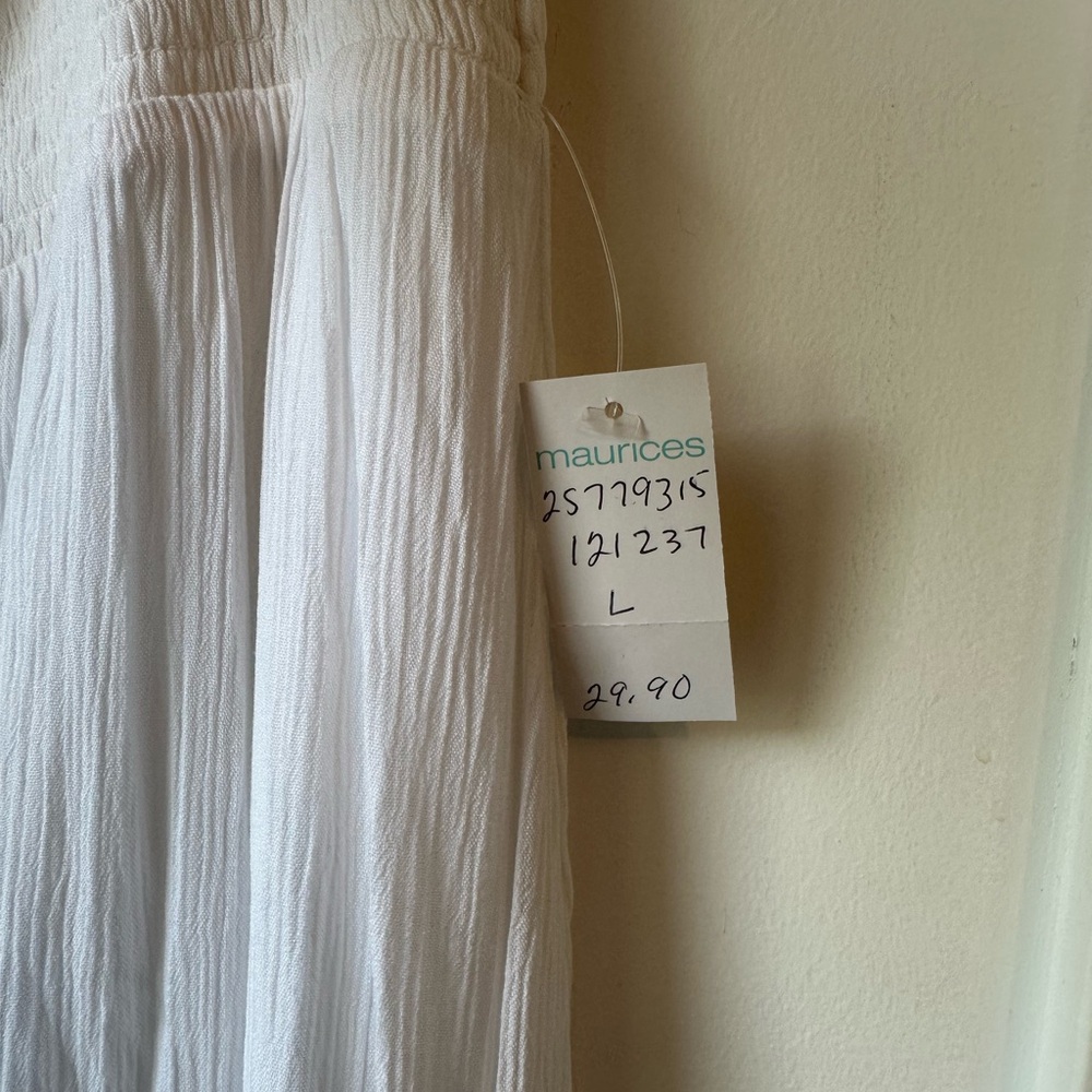 Maurice’s white lace dress - Picture 10 of 15